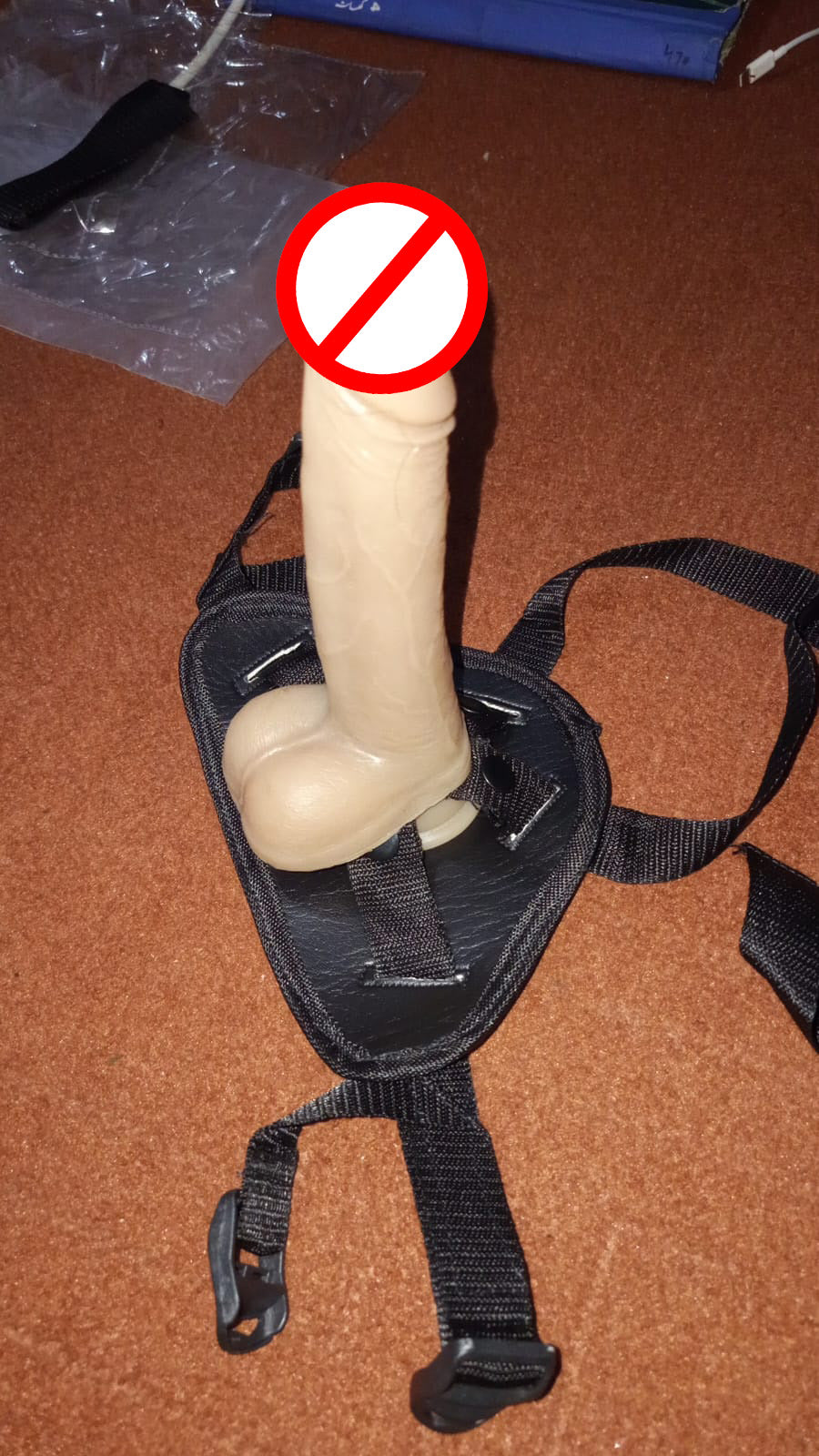 🍆 9-Inch Realistic Dildo ✨ Lifelike Veins | 💦 Thick Silicone | 🧲 Strong Suction Cup | 🔥 Men & Women Pleasure